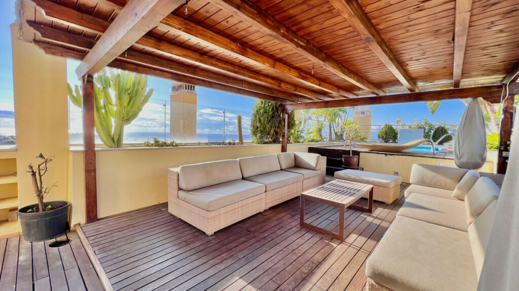 Penthouse Duplex Sierra Blanca Málaga - image 33