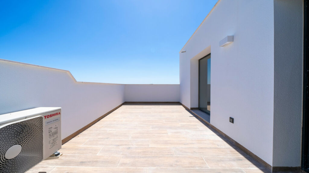 Detached Villa Finestrat Alicante - image 33
