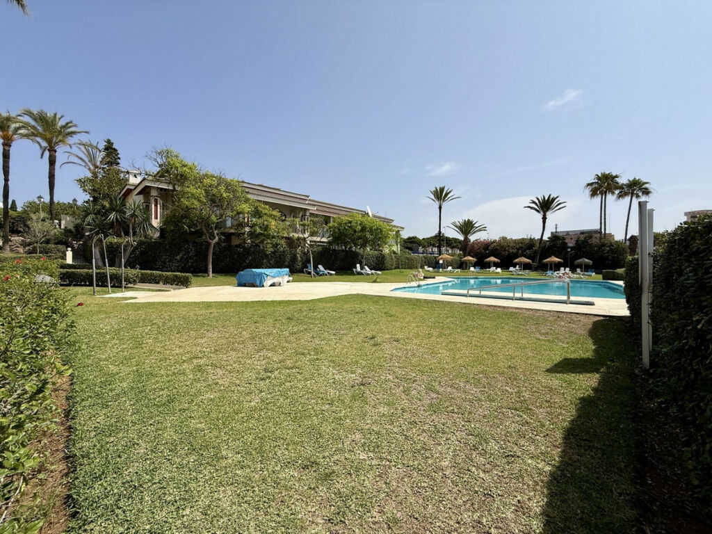 Middle Floor Apartment Mijas Costa Málaga - image 33
