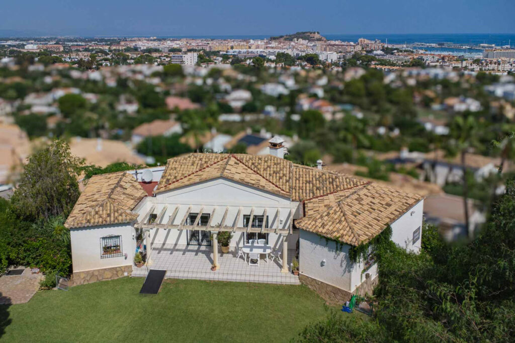 Detached Villa Denia Alicante - image 33