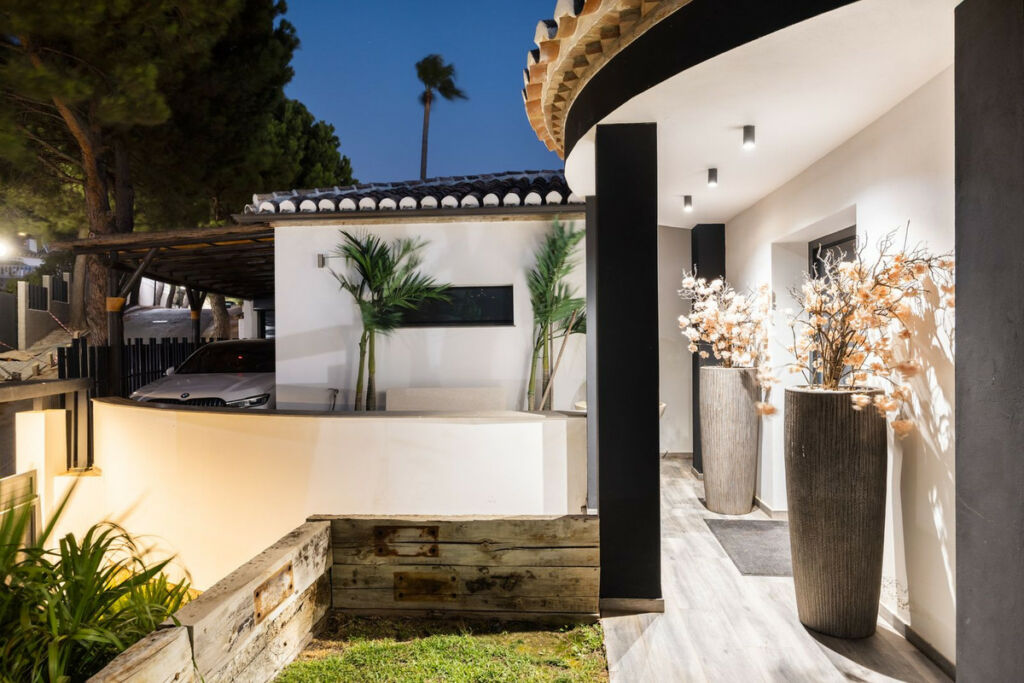Detached Villa Mijas Costa Málaga - image 33