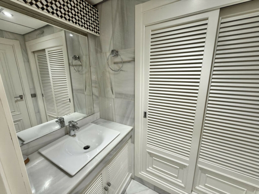 Duplex Puerto Banús Málaga - image 32