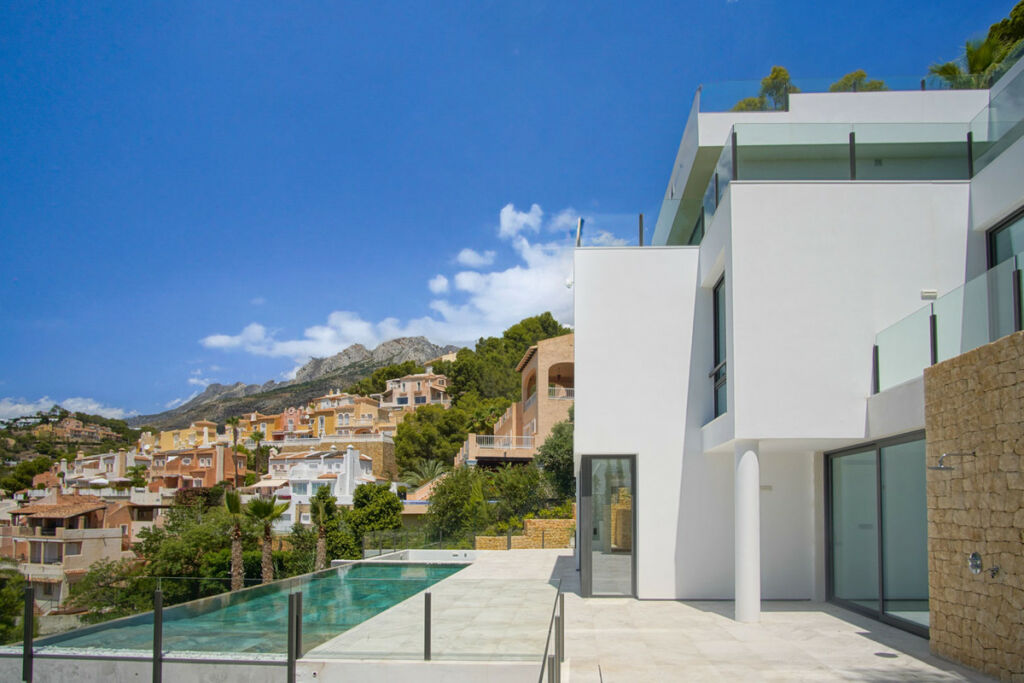 Detached Villa Altea Alicante - image 33