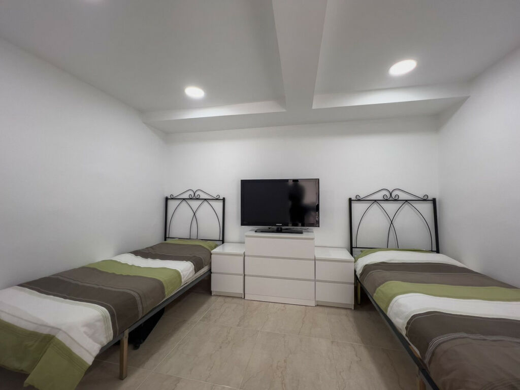 Detached Villa Benalmadena Málaga - image 33