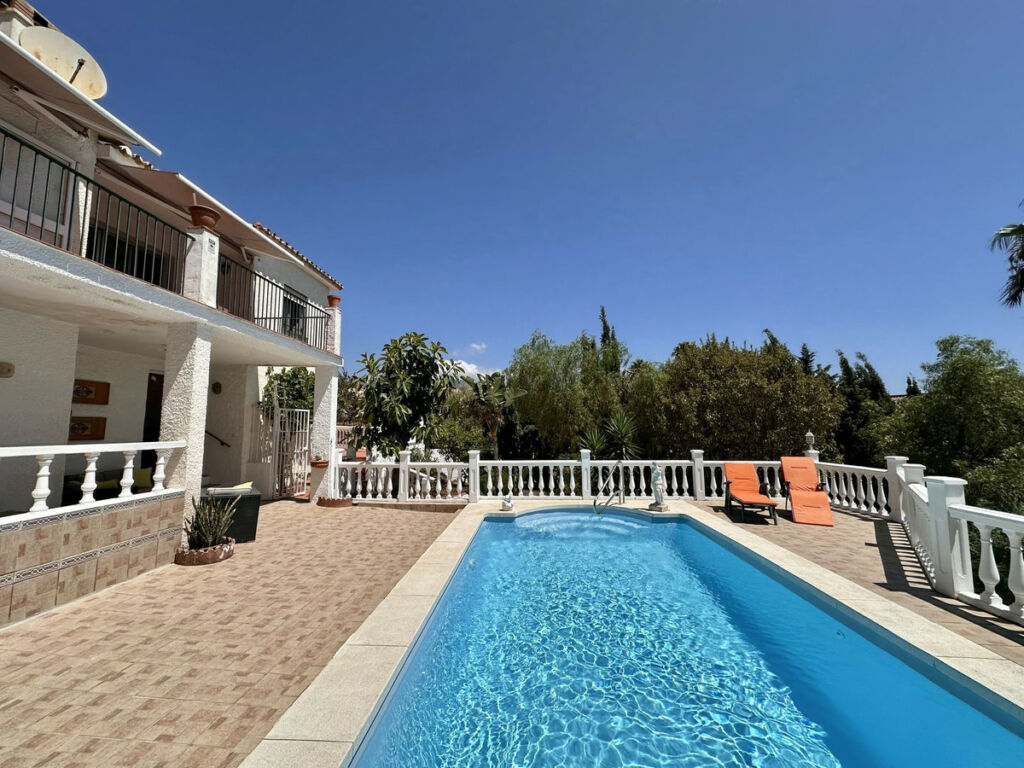 Detached Villa Cerros del Aguila Málaga - image 33