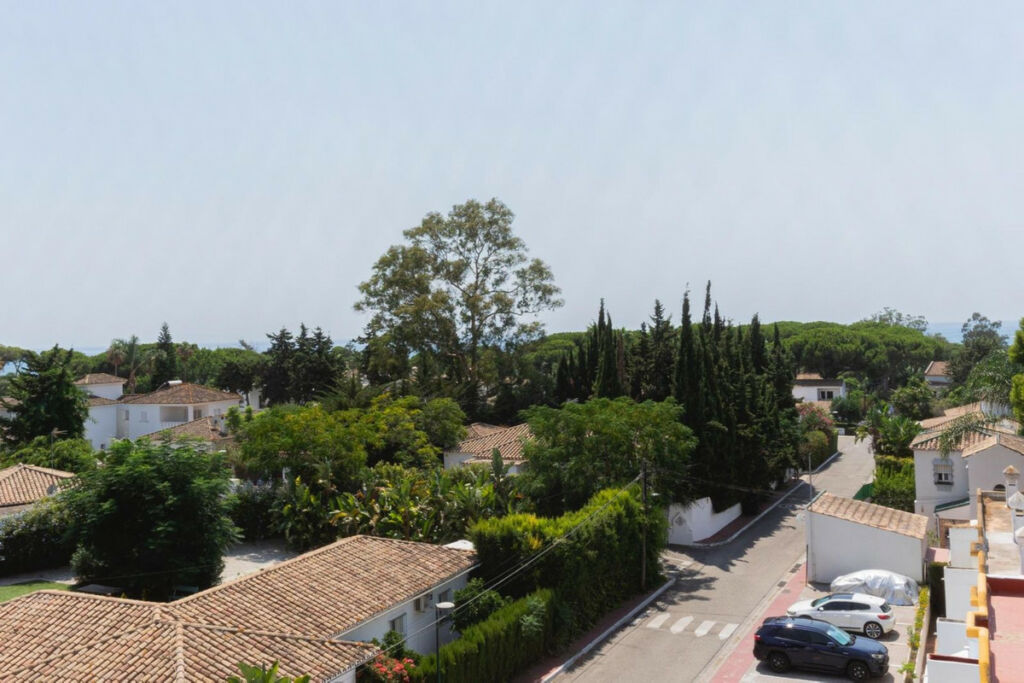 Middle Floor Apartment Marbella Málaga - image 32