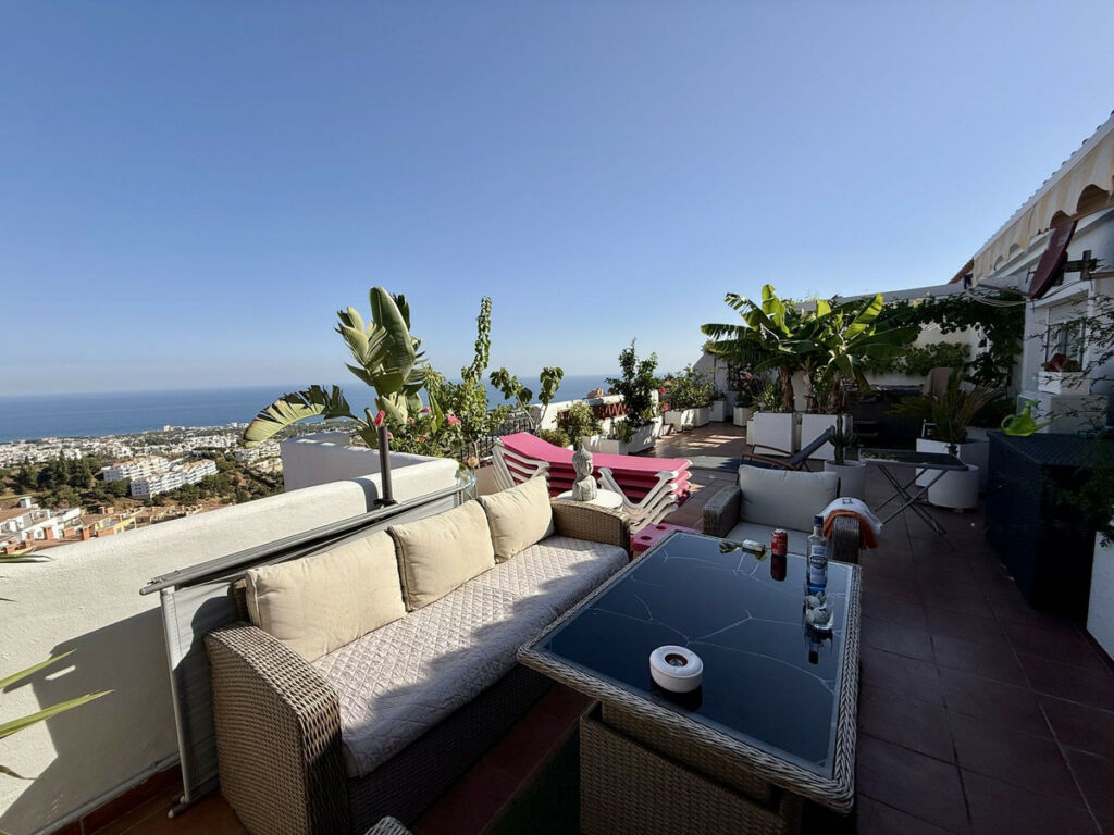 Penthouse Calahonda Málaga - image 34