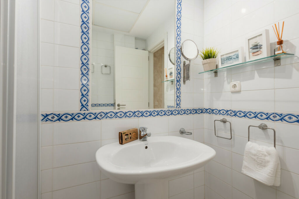 Middle Floor Apartment Bahía de Marbella Málaga - image 34