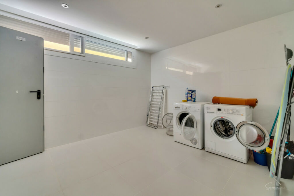 Detached Villa Benissa Alicante - image 34