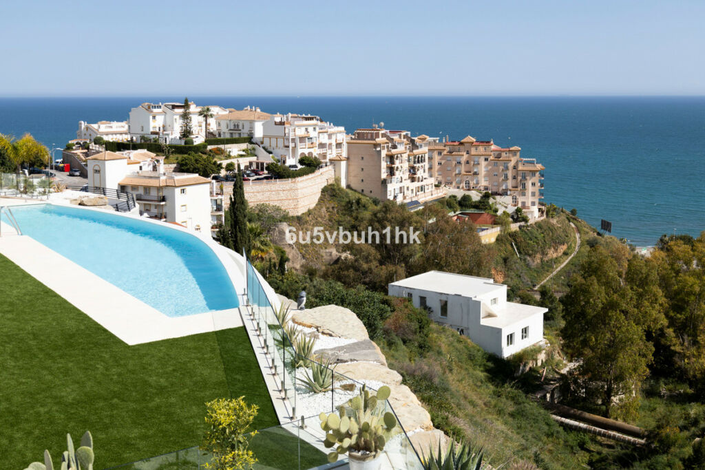 Penthouse La Capellania Málaga - image 34