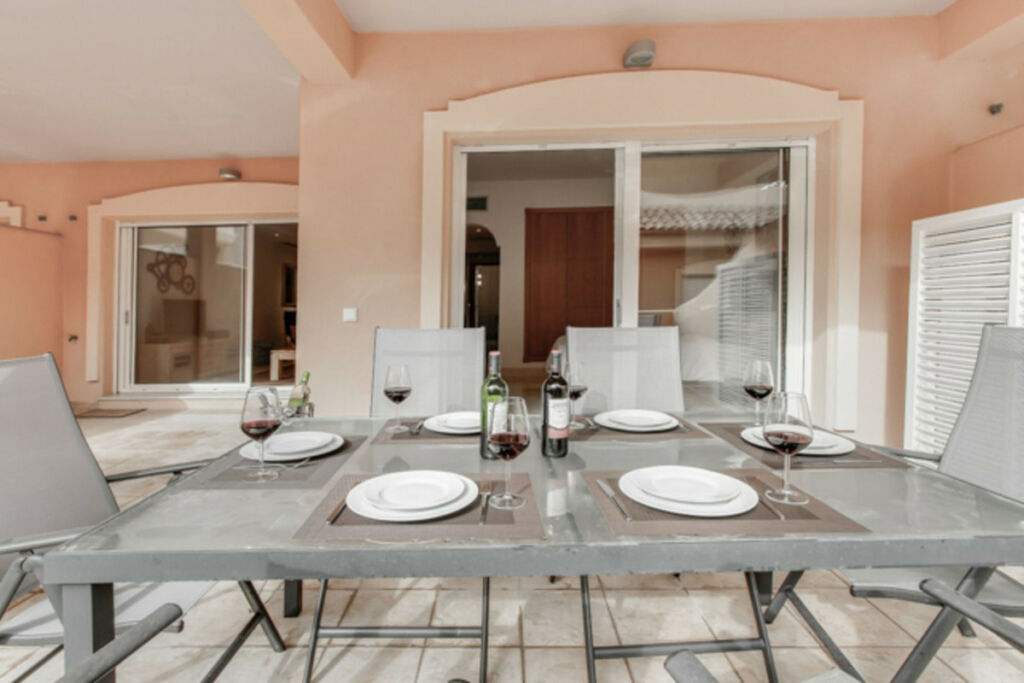 Ground Floor Apartment Aloha Málaga - image 34