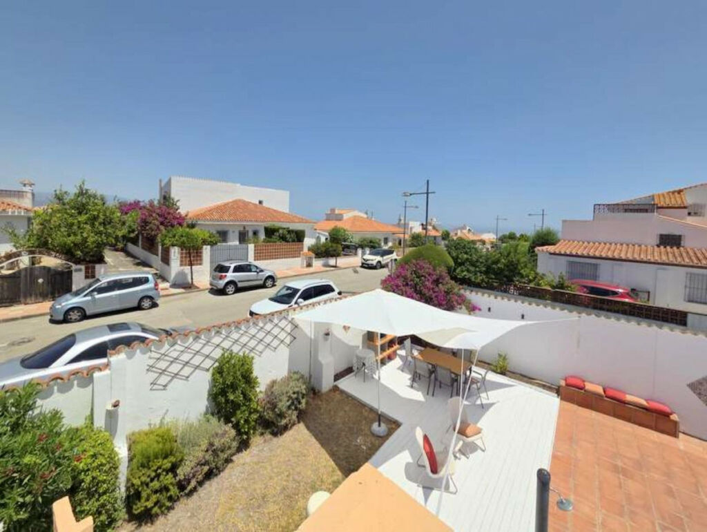 Detached Villa Manilva Málaga - image 34