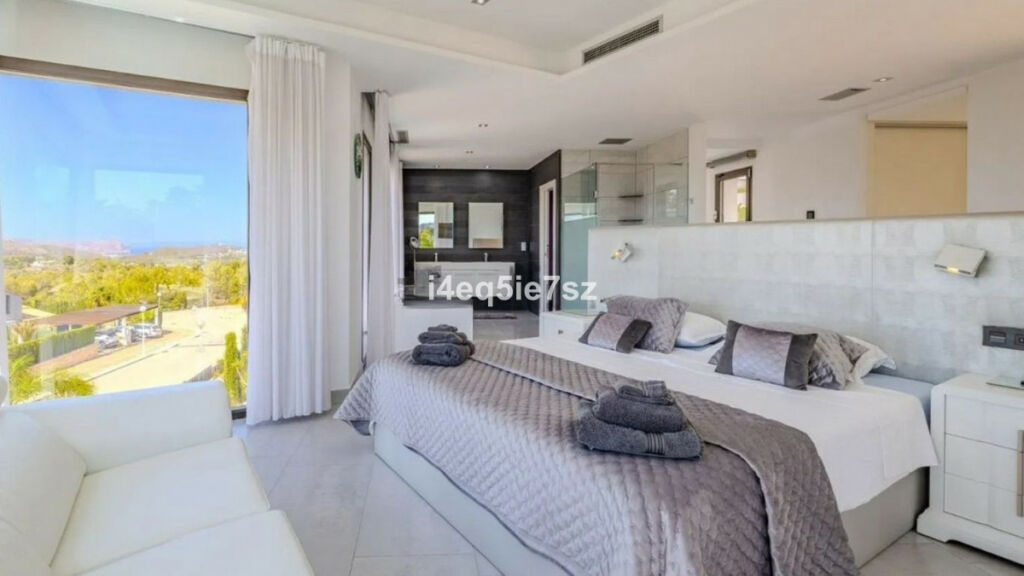 Detached Villa Javea Alicante - image 34