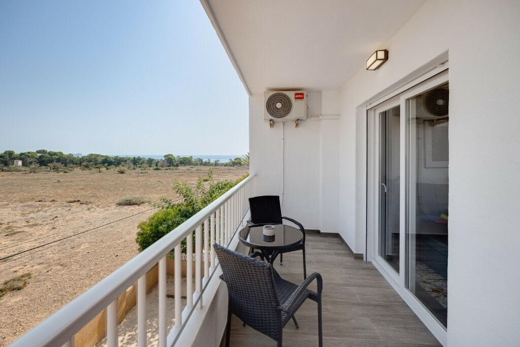 Middle Floor Apartment Punta Prima Alicante - image 34