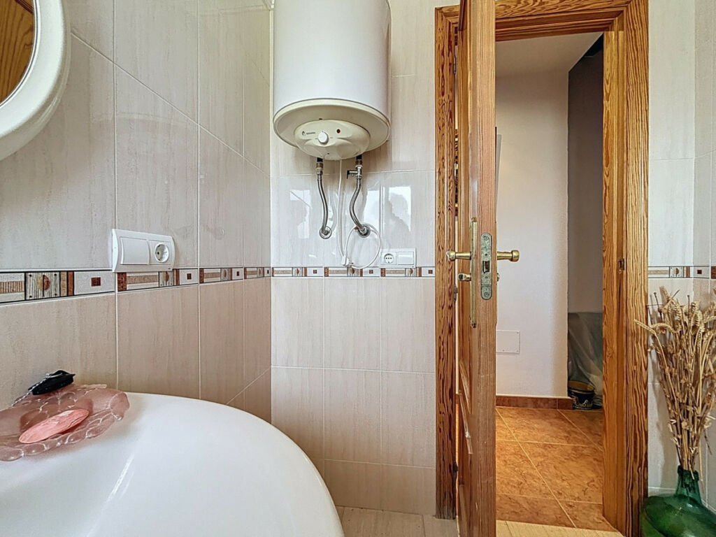 Semi-Detached House Comares Málaga - image 34
