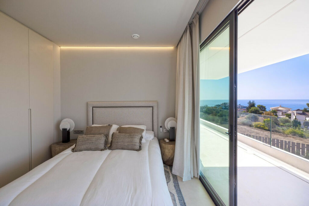 Detached Villa Benalmadena Málaga - image 34