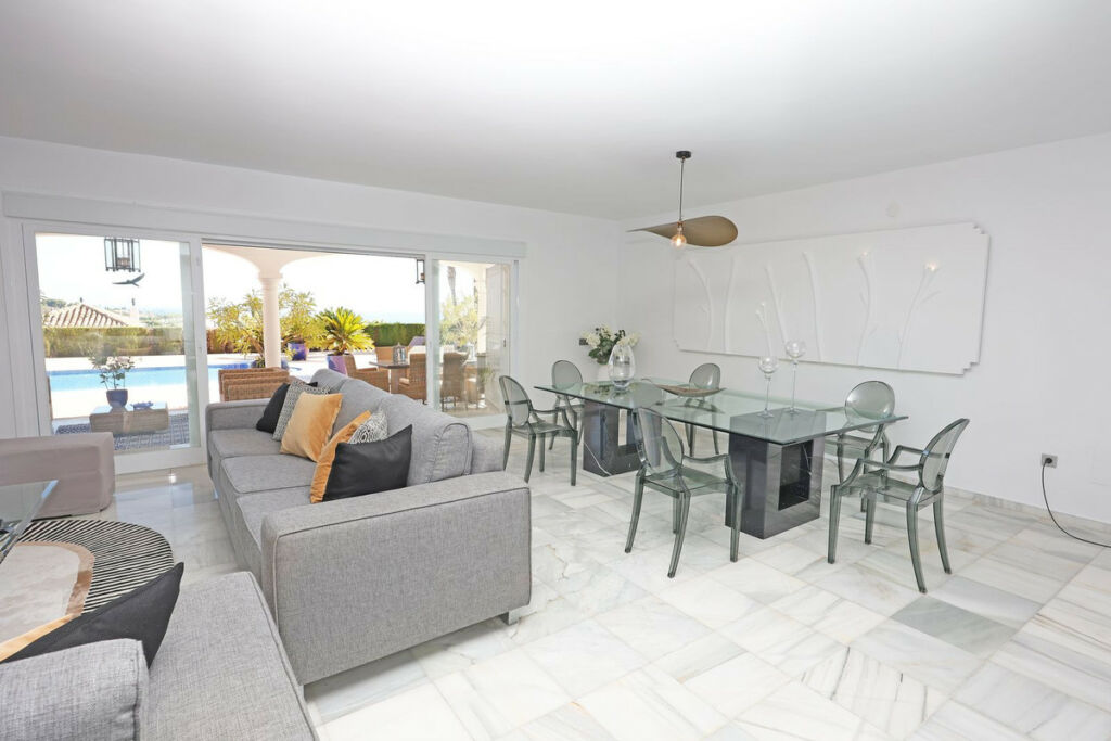 Detached Villa Benahavís Málaga - image 34