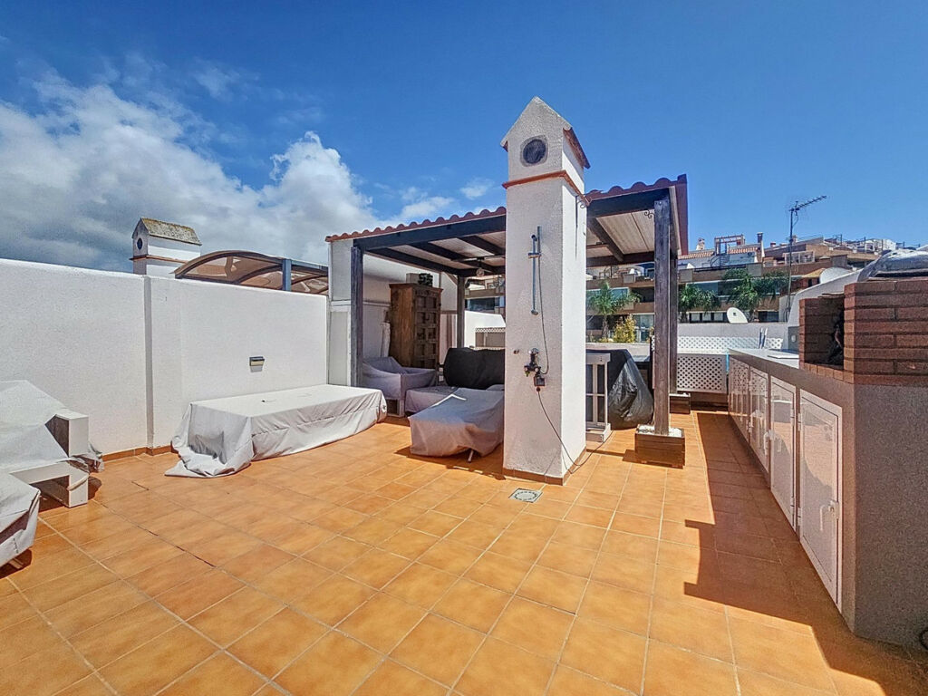 Penthouse Casares Málaga - image 34