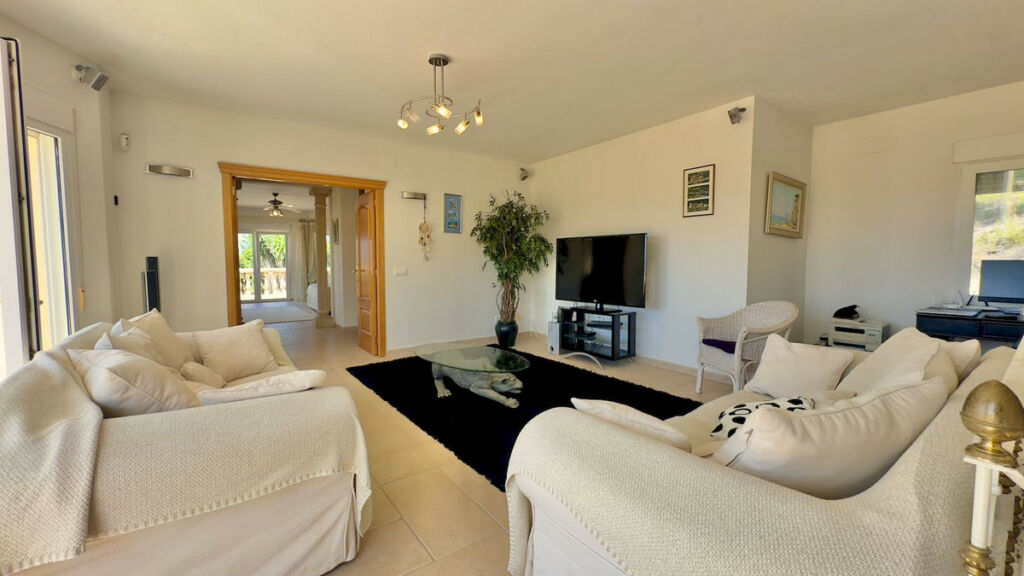 Detached Villa Javea Alicante - image 34