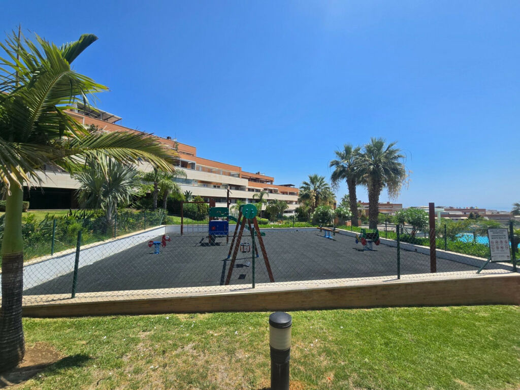 Ground Floor Apartment El Pinillo Málaga - image 34