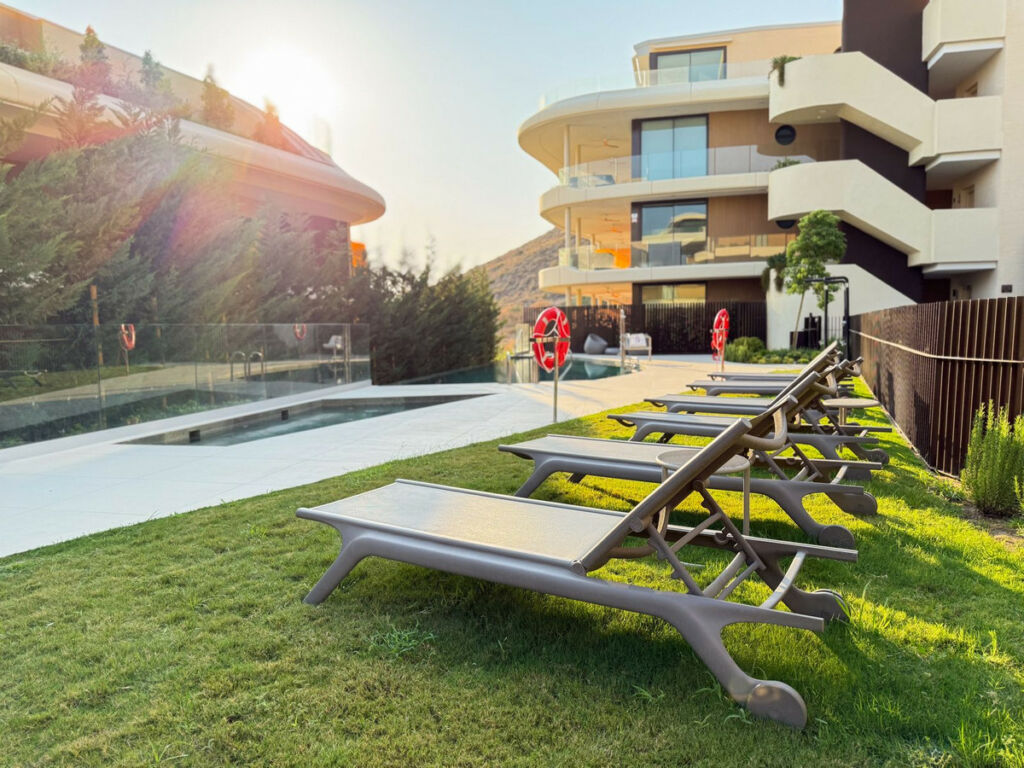 Top Floor Apartment Fuengirola Málaga - image 31