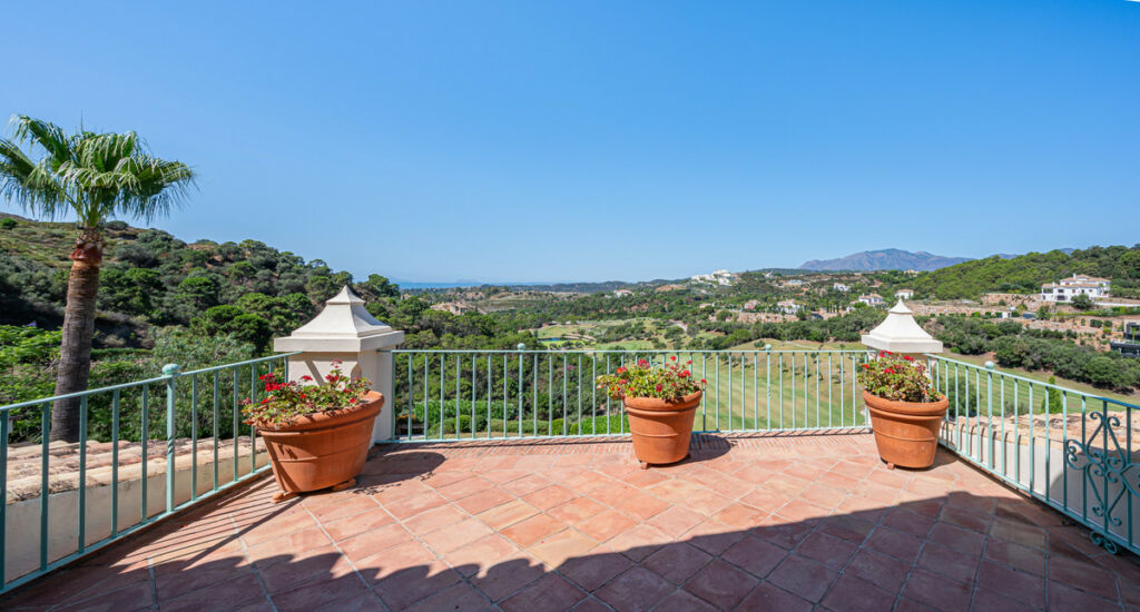 Detached Villa Benahavís Málaga - image 34