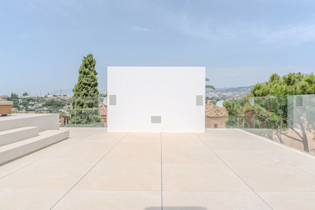Semi-Detached House Nueva Andalucía Málaga - image 34
