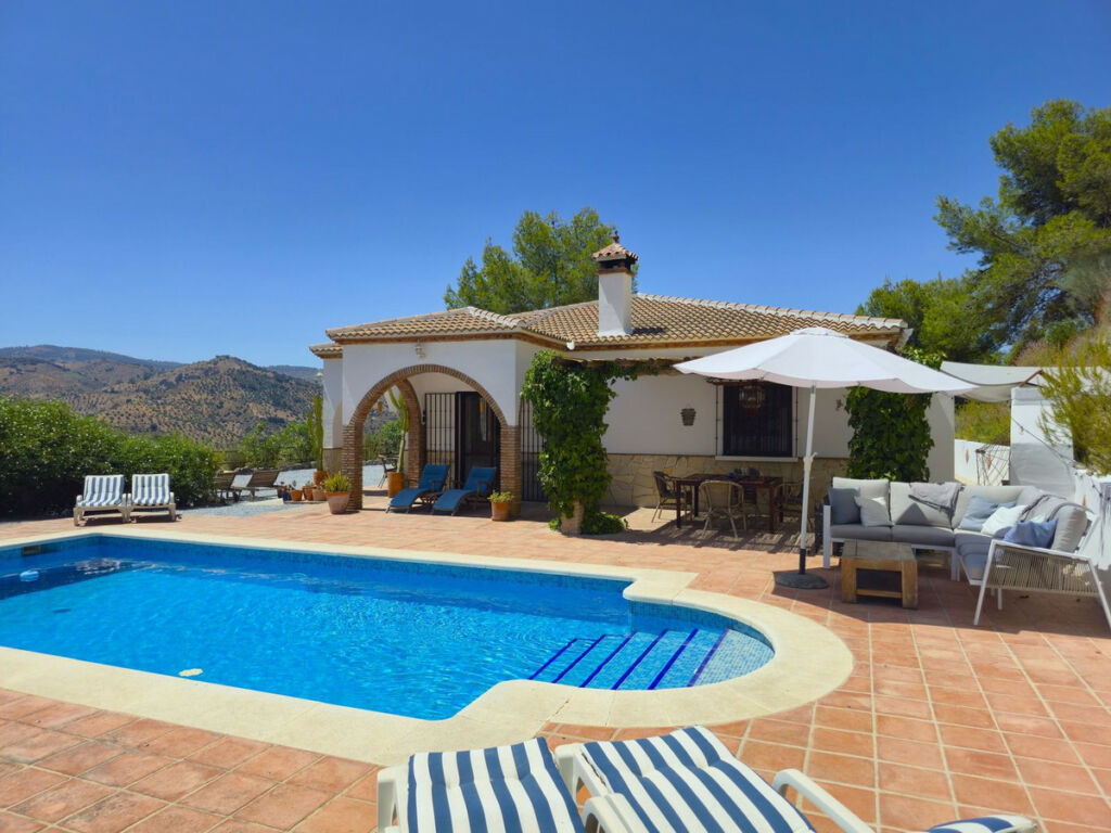Detached Villa Comares Málaga - image 35