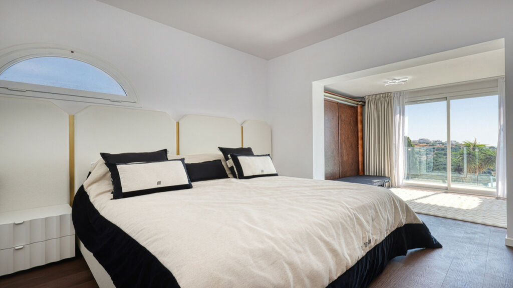 Detached Villa Casares Málaga - image 34