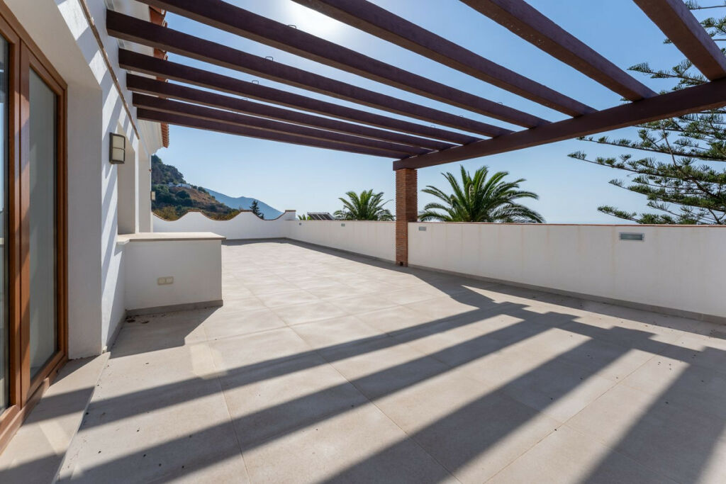 Detached Villa Mijas Málaga - image 34