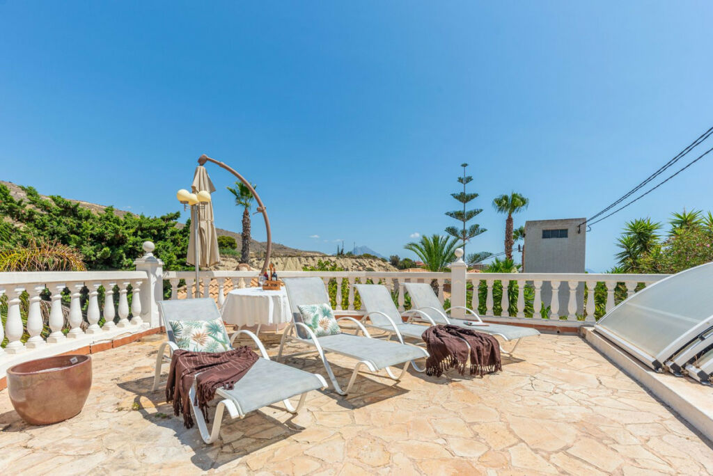 Detached Villa El Campello Alicante - image 34