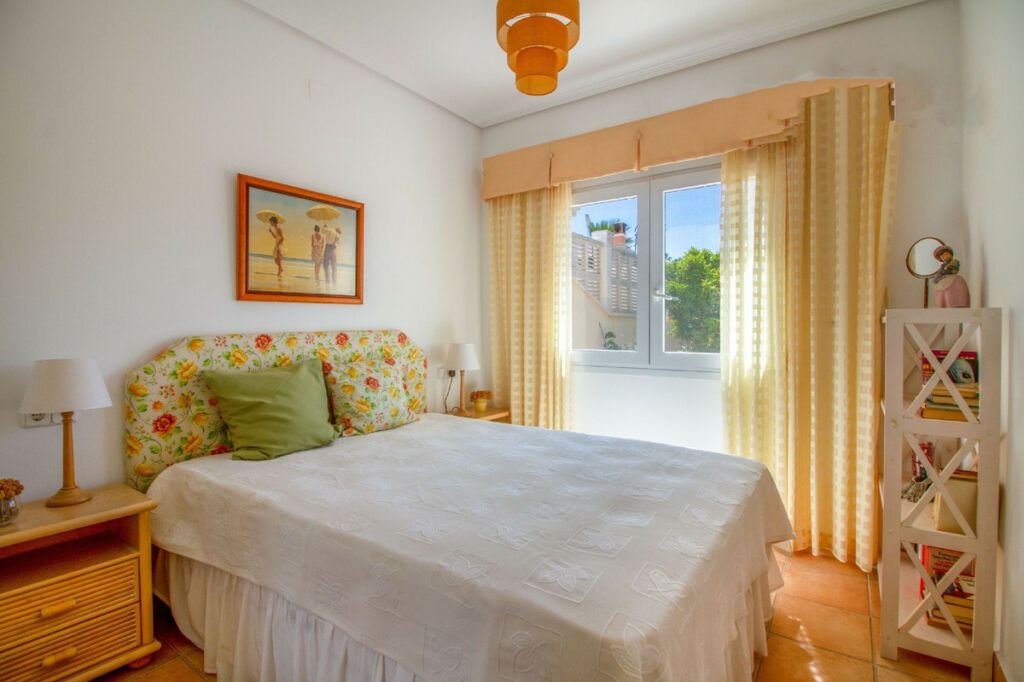 Detached Villa Calpe Alicante - image 35