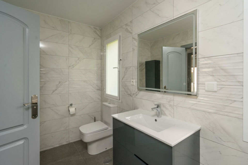 Detached Villa Benalmadena Málaga - image 35