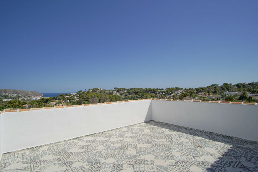 Detached Villa Moraira Alicante - image 35