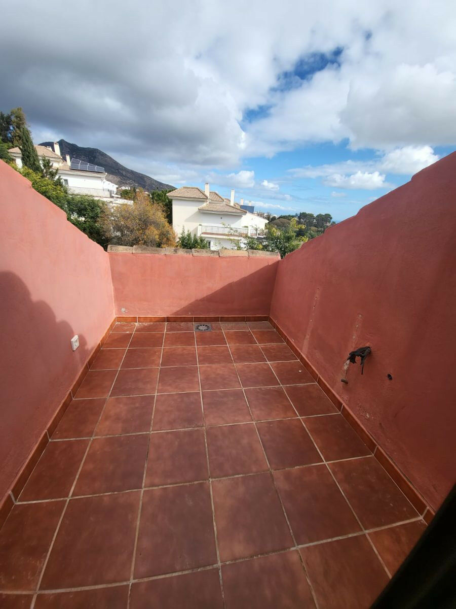 Detached Villa Benalmadena Málaga - image 37