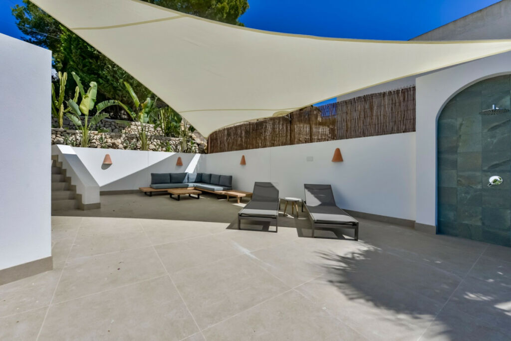 Detached Villa Altea Alicante - image 35