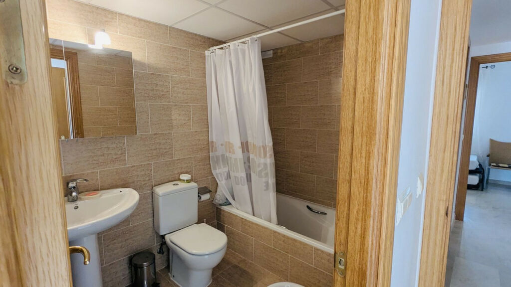 Middle Floor Apartment Riviera del Sol Málaga - image 35