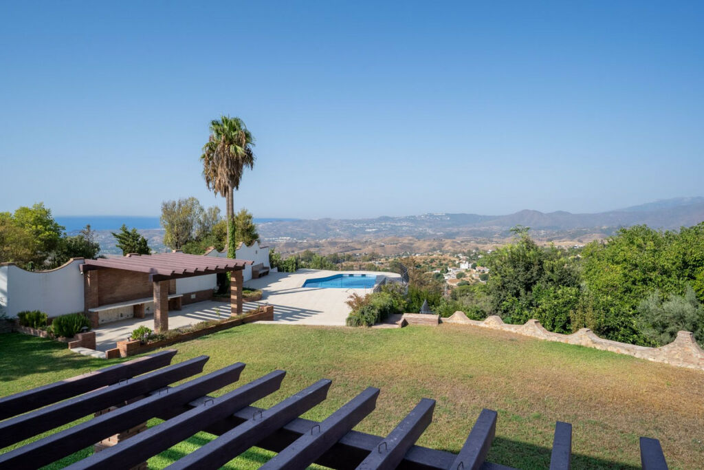 Detached Villa Mijas Málaga - image 35
