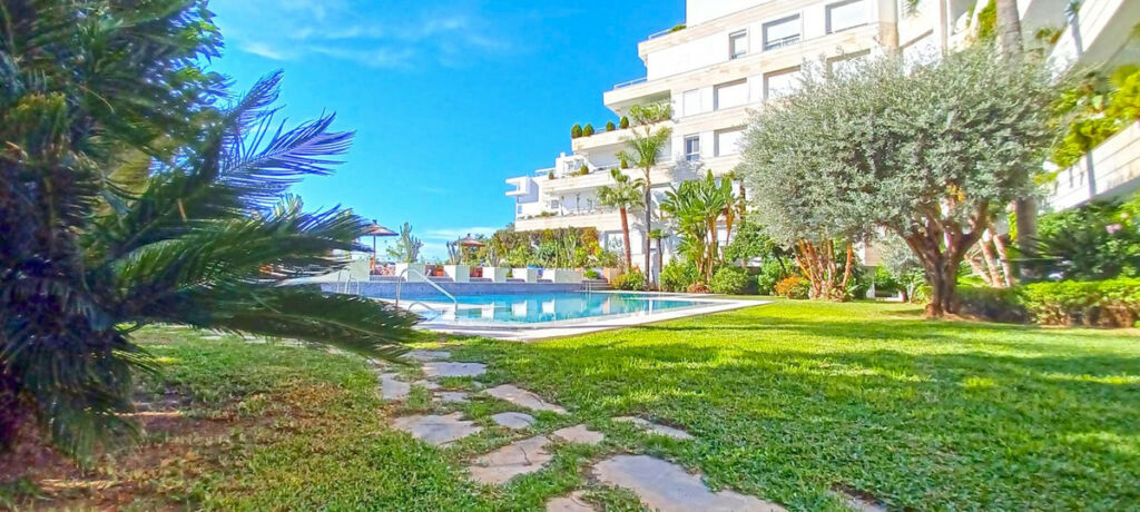 Middle Floor Apartment Marbella Málaga - image 35