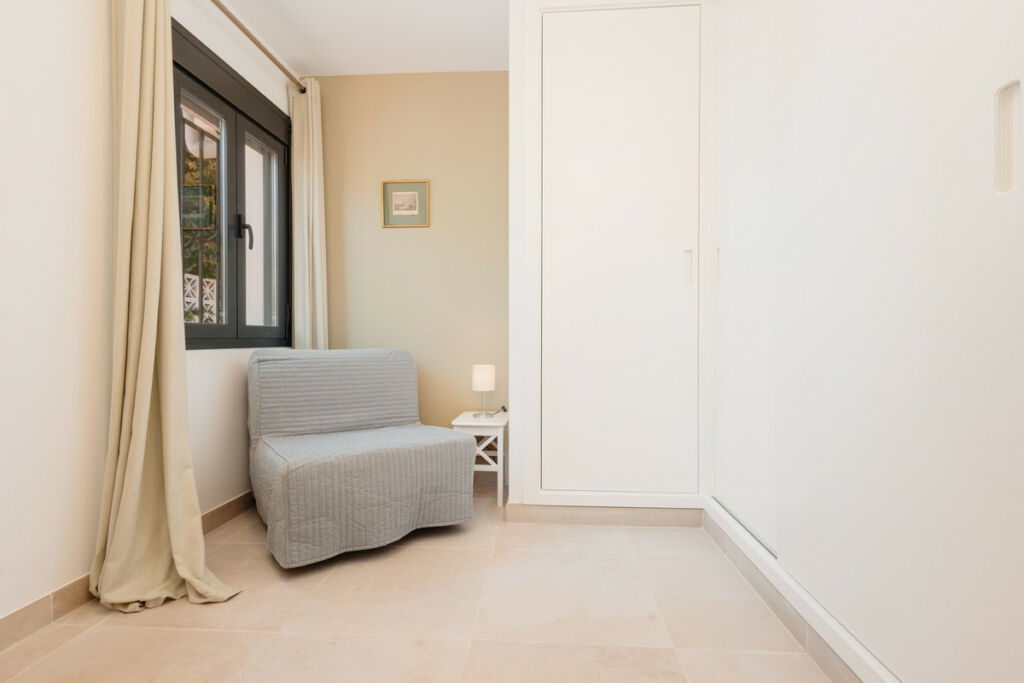 Detached Villa Costabella Málaga - image 35