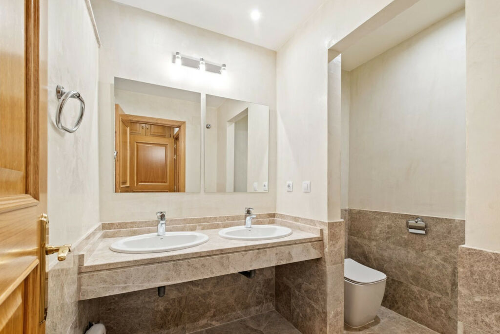 Townhouse Marbella Málaga - image 35