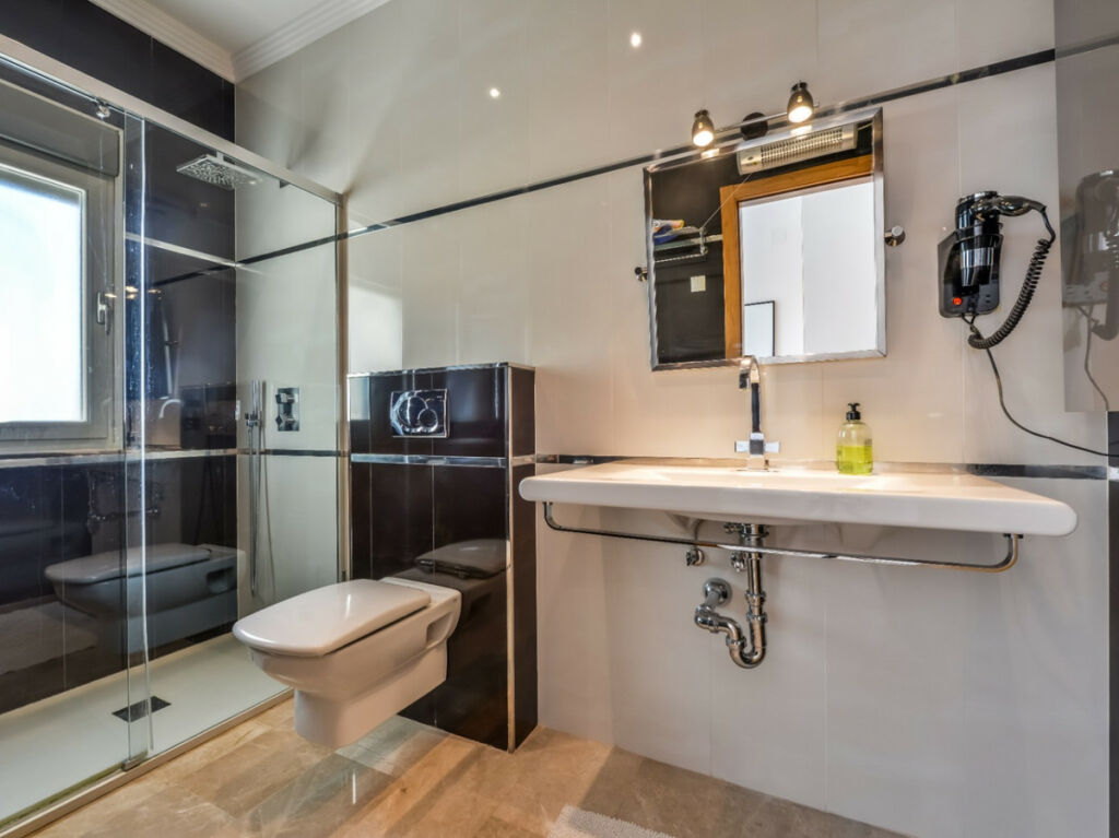 Detached Villa La Fustera Alicante - image 35
