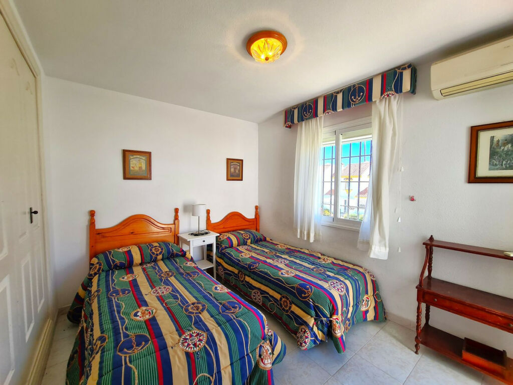 Semi-Detached House Casares Playa Málaga - image 35