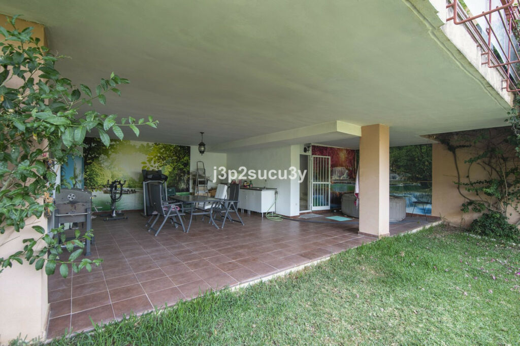Semi-Detached House Estepona Málaga - image 35