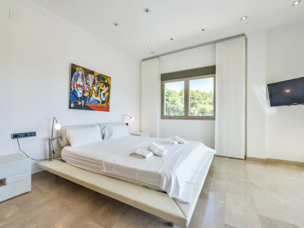 Detached Villa La Fustera Alicante - image 36