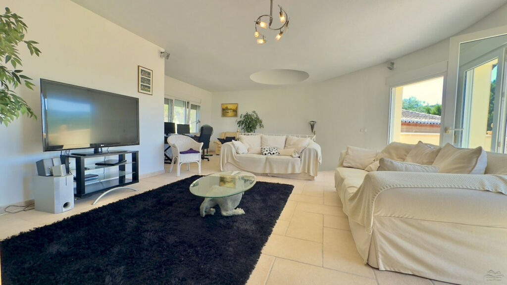 Detached Villa Javea Alicante - image 36