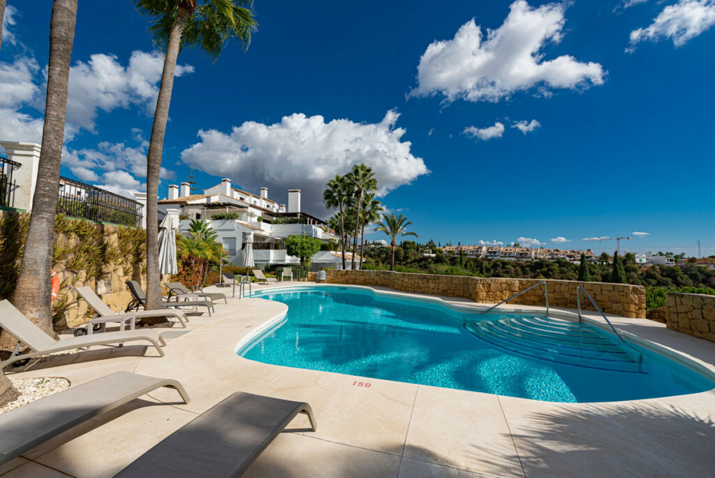 Middle Floor Apartment The Golden Mile Málaga - image 36