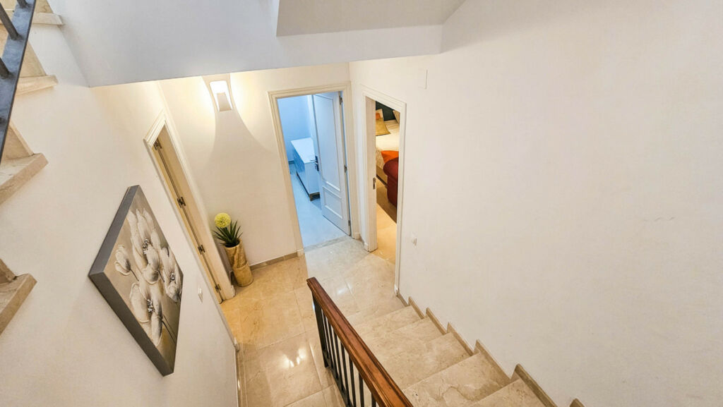 Semi-Detached House La Duquesa Málaga - image 36