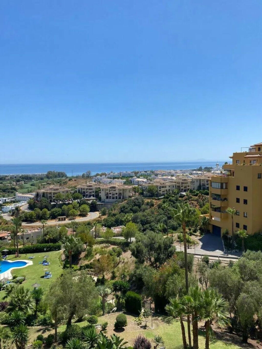 Penthouse Duplex Selwo Málaga - image 36