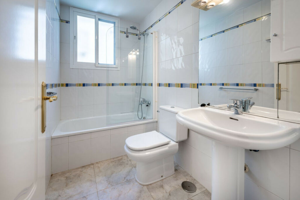 Detached Villa Coín Málaga - image 36